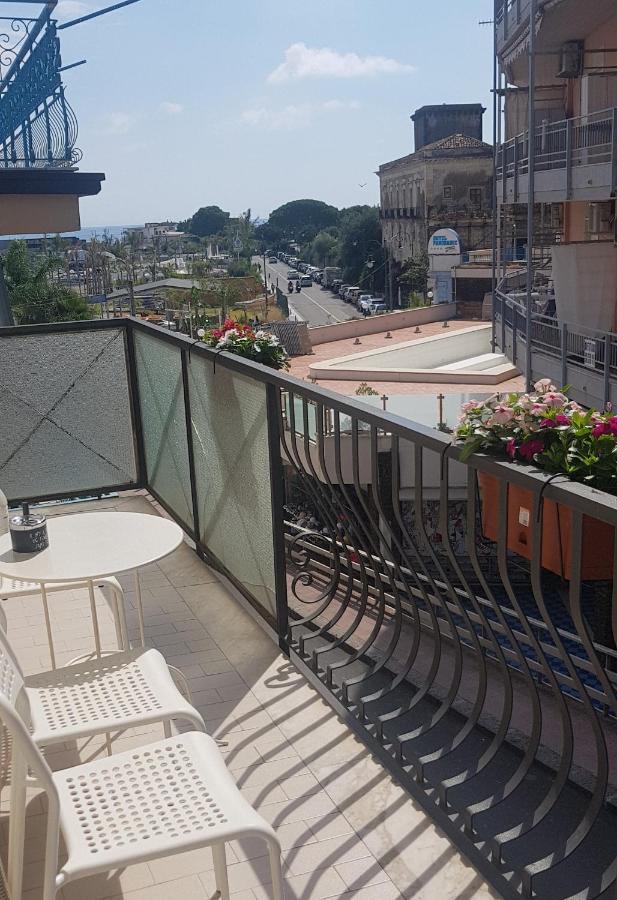 B&B La Costa Di Naxos Giardini Naxos Dış mekan fotoğraf