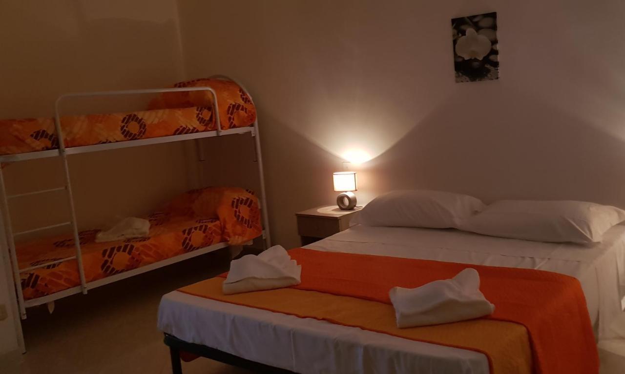 B&B La Costa Di Naxos Giardini Naxos Dış mekan fotoğraf